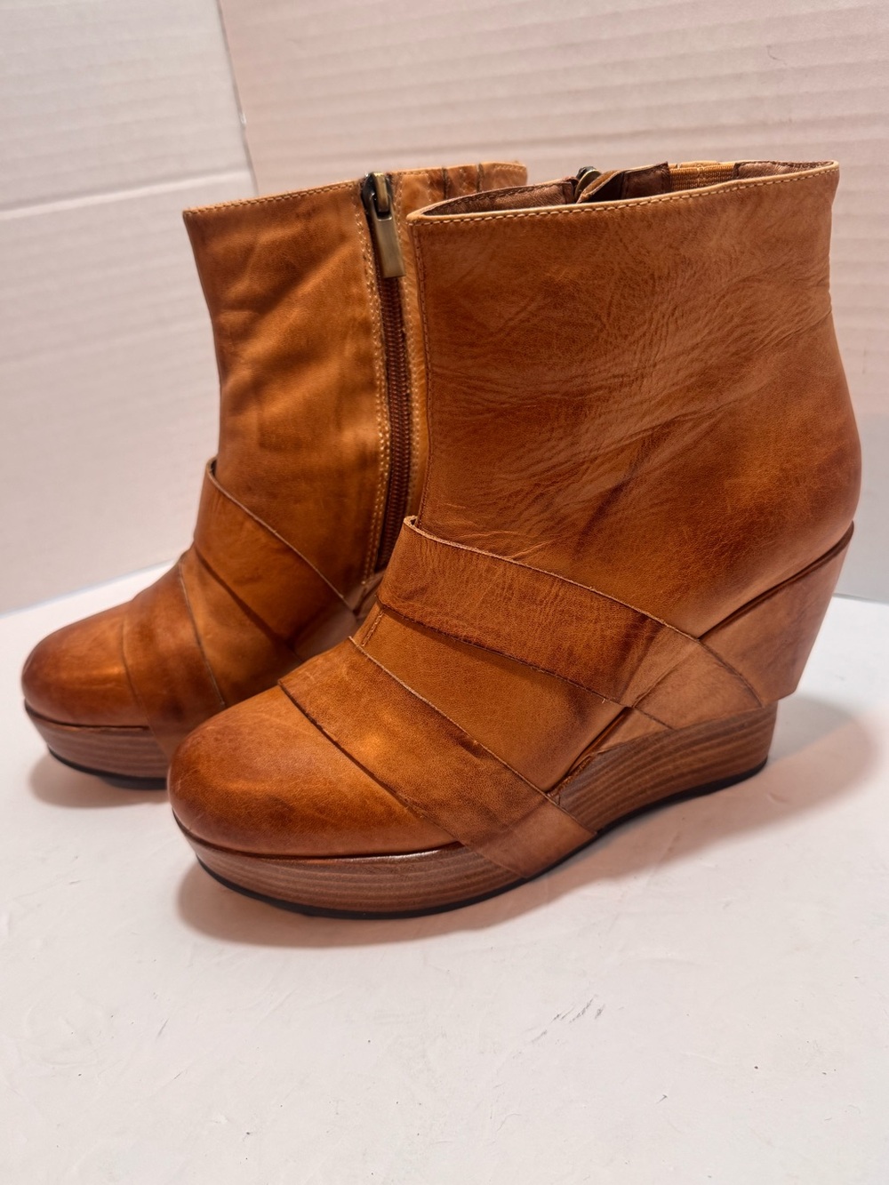 Antelope Collection Leather Platform Wedge Ankle Boots Tan Cognac EU 36 US 6